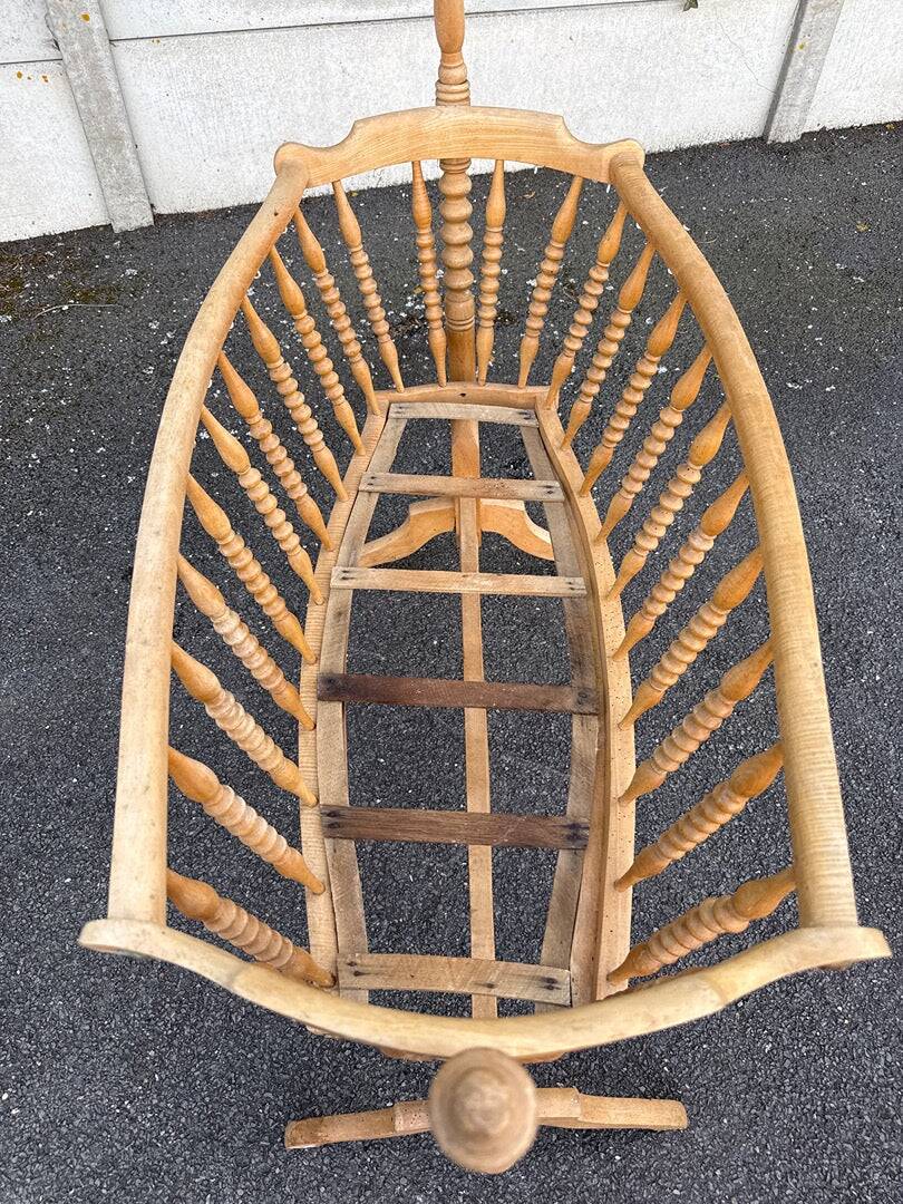 Berceau vintage en bois