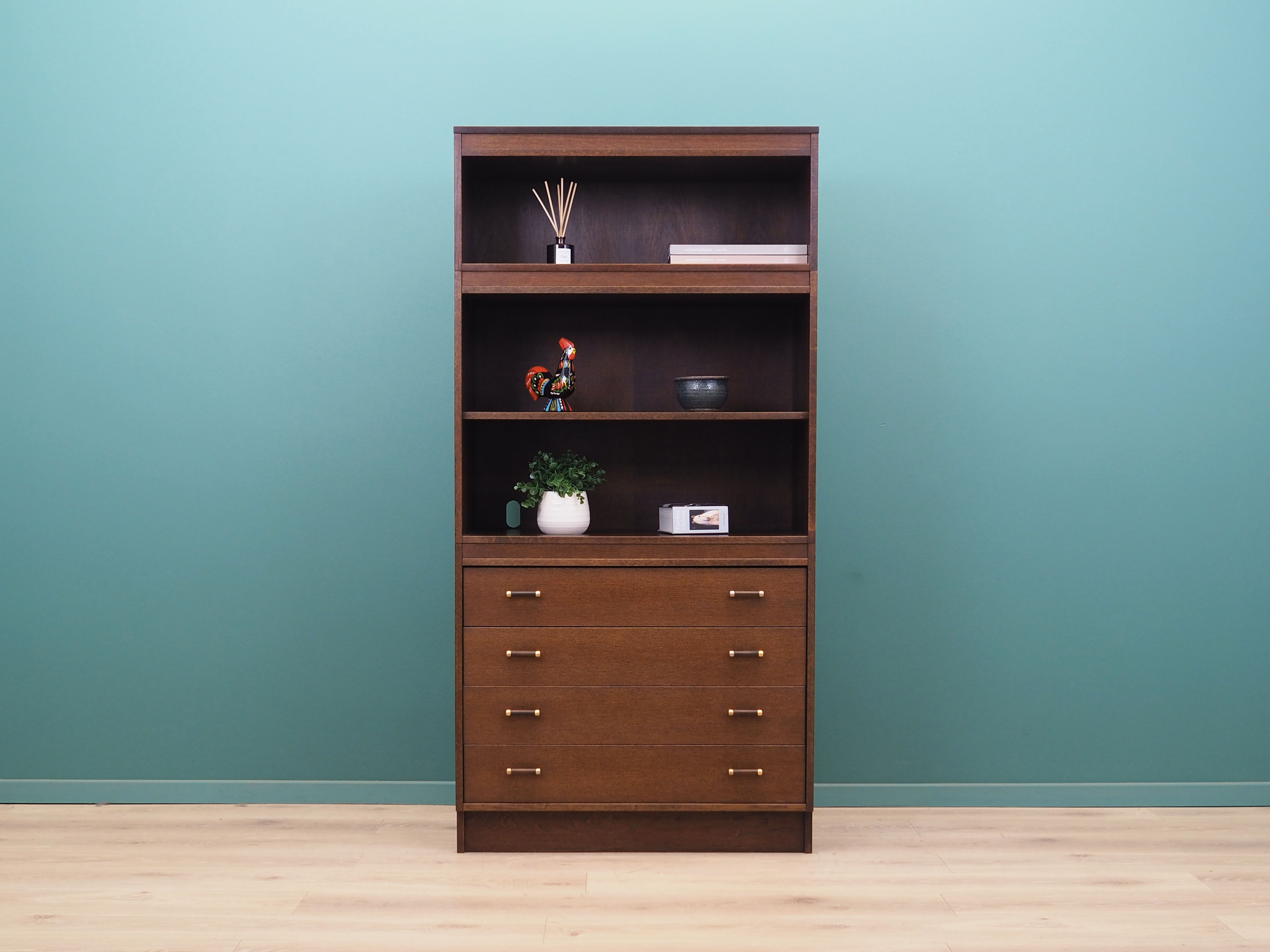 Oak bookcase, Danish design, 1970s, production: Denmark