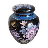 Victorian-era partitioned ginger pot