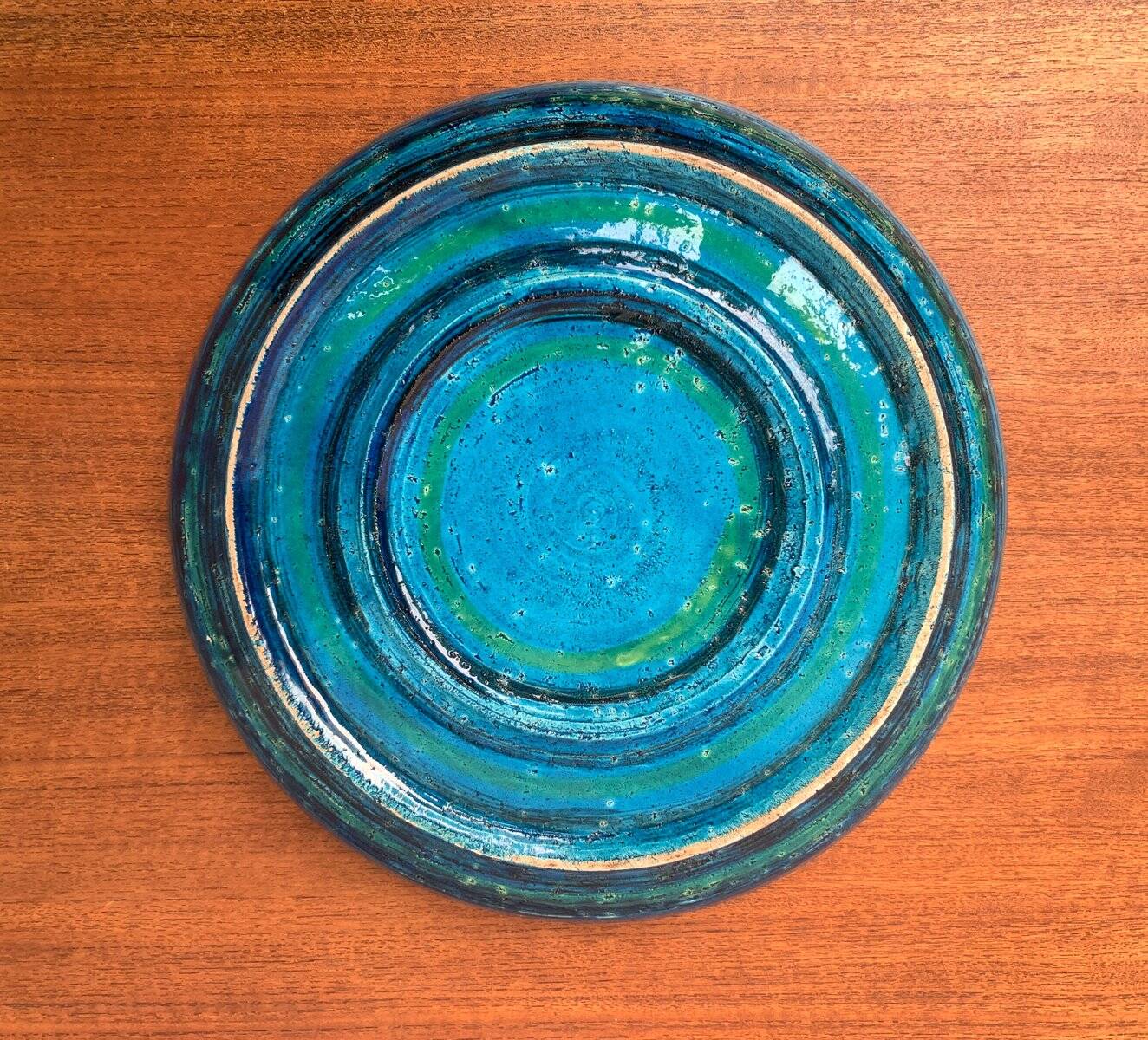 Large bowl in Rimini Blu pottery, mid-century by Aldo Londi for Bitossi.
