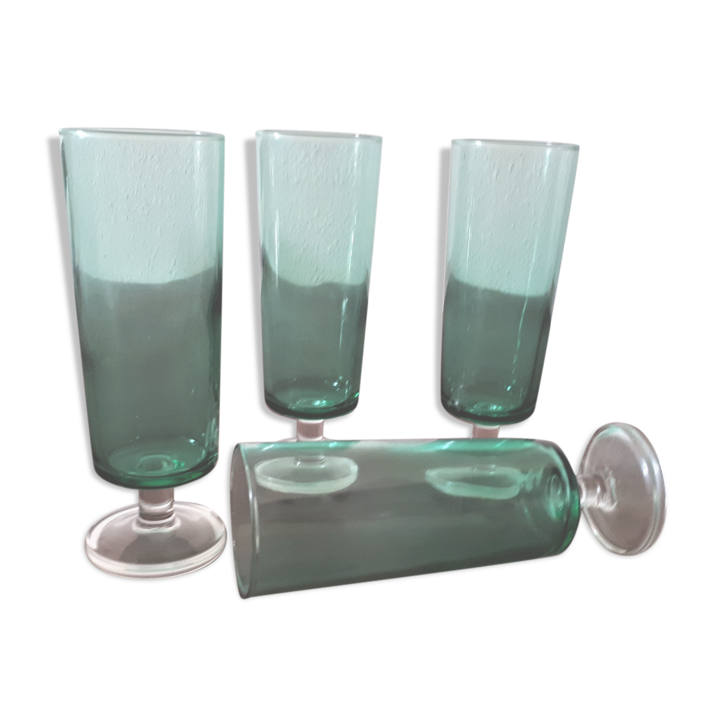 Set of 4 vintage champagne flutes LUMINARC