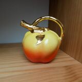 Apple-shaped liquor decanter