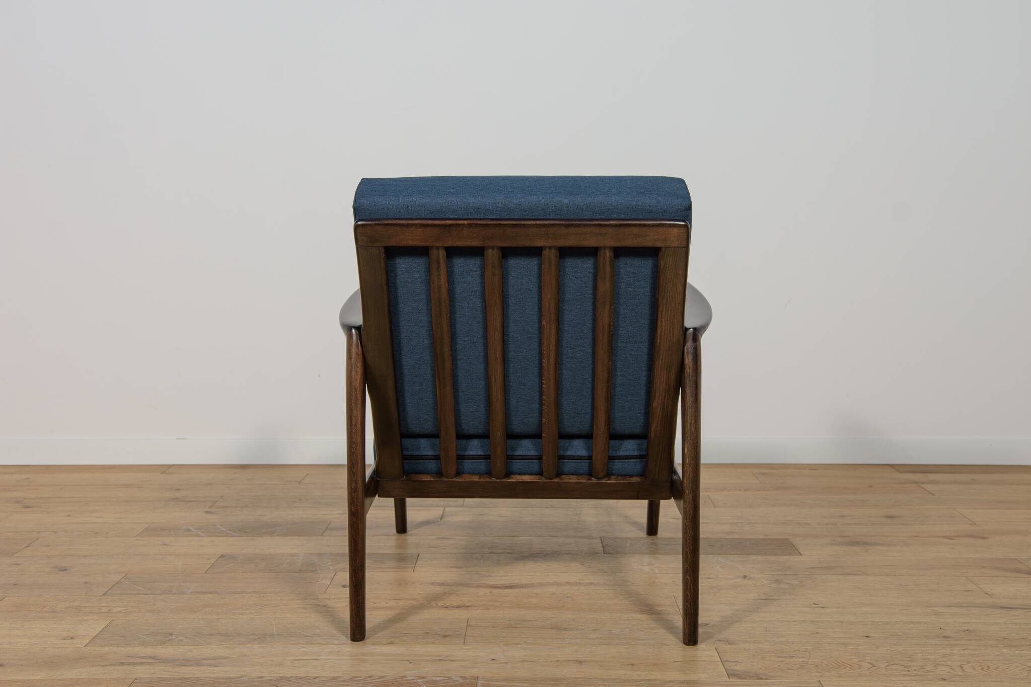 Model 300-139 Armchairs from Swarzędz Furniture Factory, 1960s, Set of 2