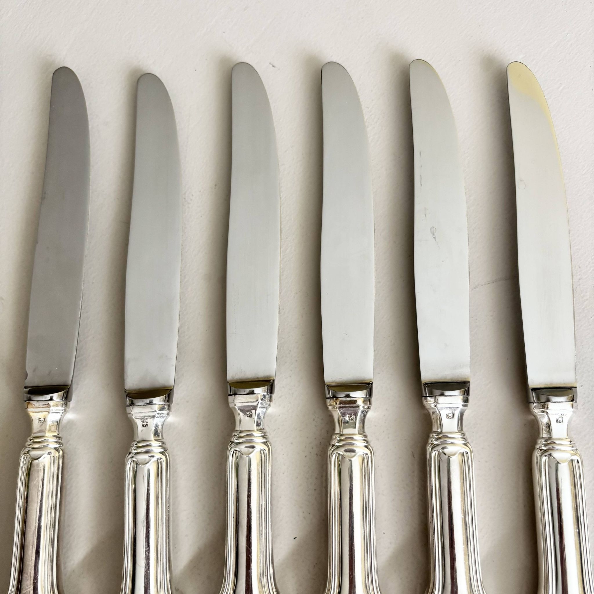 6 couteaux en inox vintage