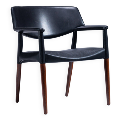 Fauteuil du milieu du siècle conçu par Ejnar Larsen et Aksel Bender Madsen pour Wil.