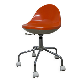 Armet Greta office chair made in Italy circa 1970