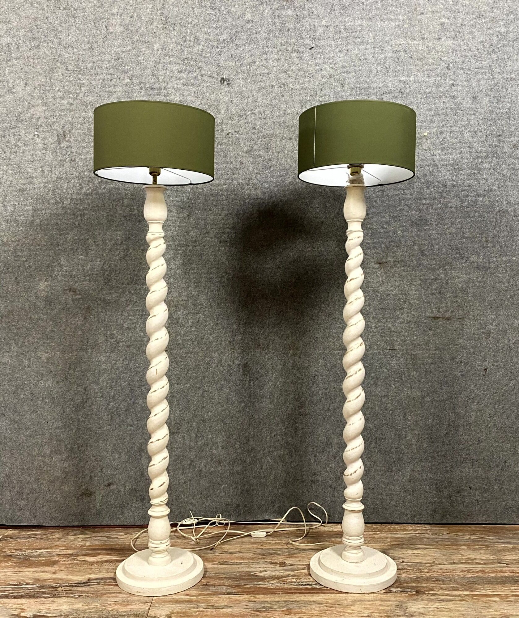 Pair of twisted column lamps in lacquered wood circa 1850