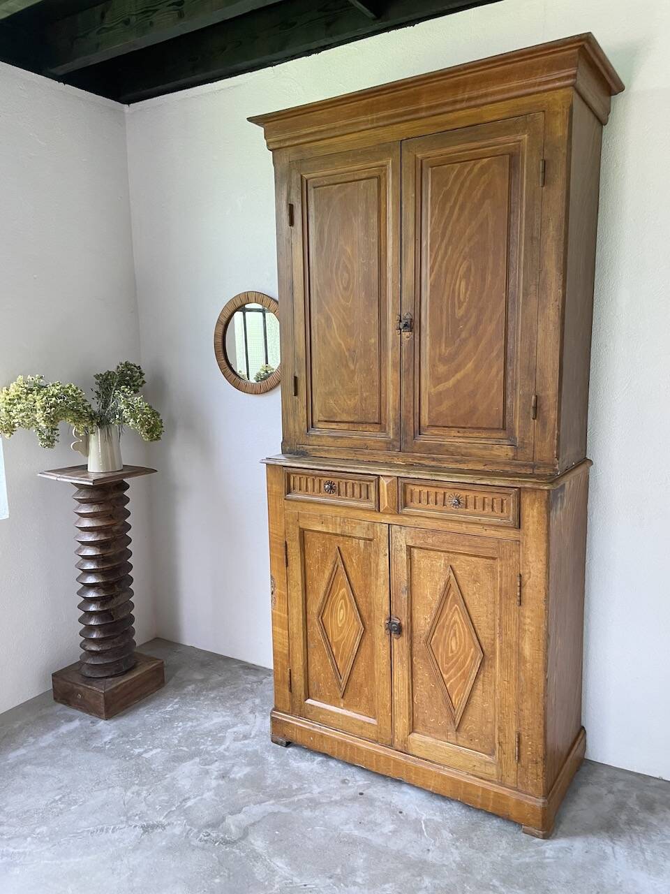 Two-body grocery cabinet, 1900