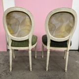 Medallion chairs