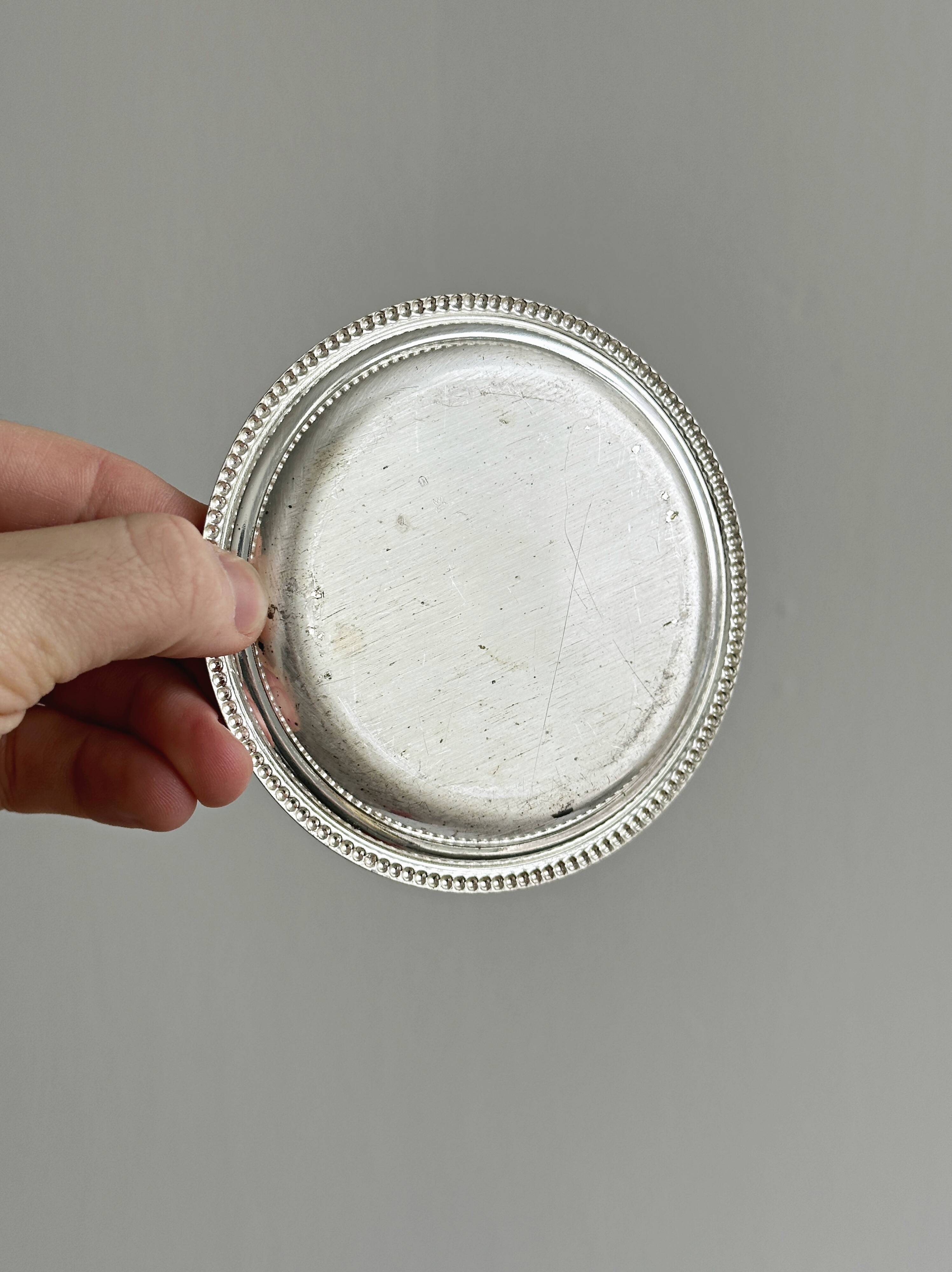 Set of 2 round beaded metal bowls