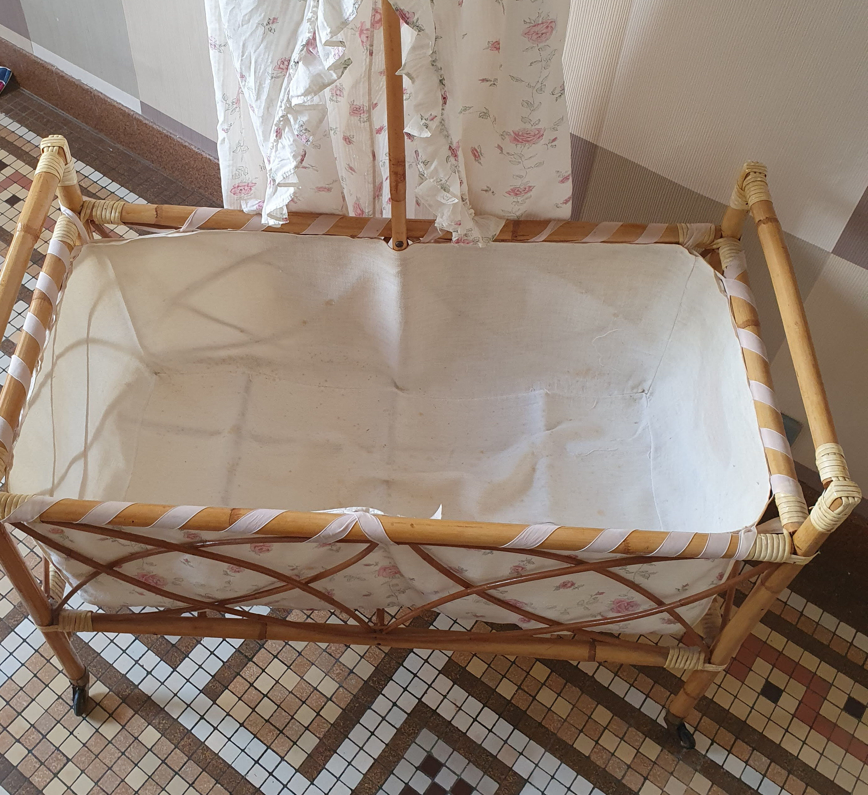 Rattan doll cradle bed
