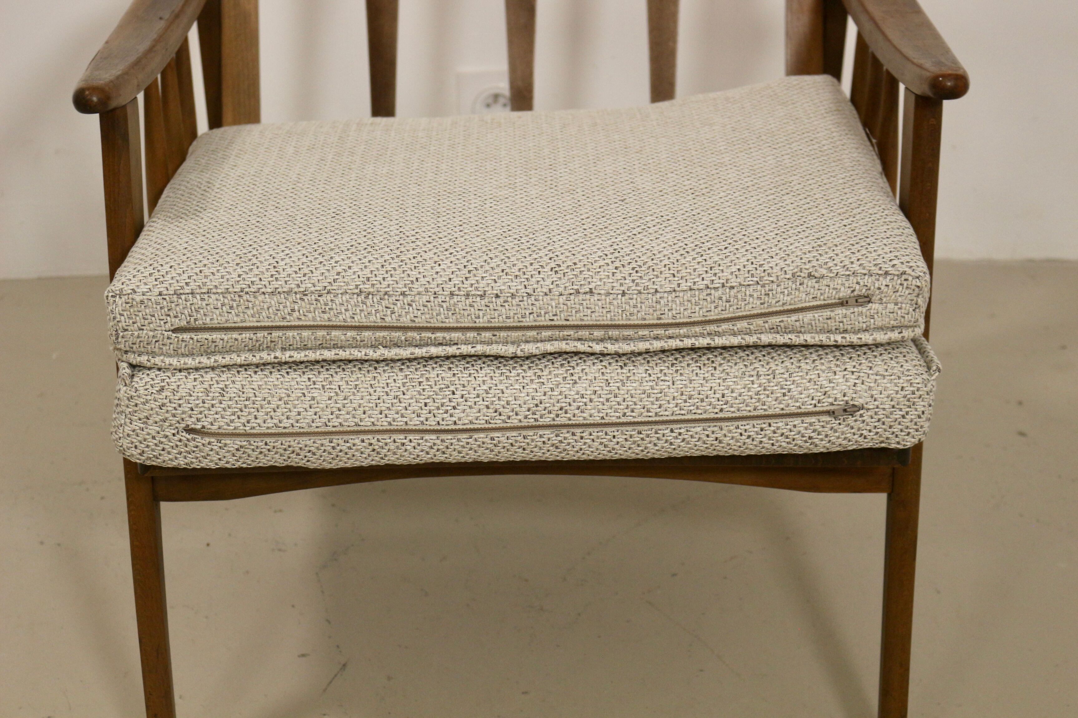 Scandinavian armchair 1960 curved armrests, mottled gray fabric
