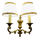 Set of 2 bronze wall lights.