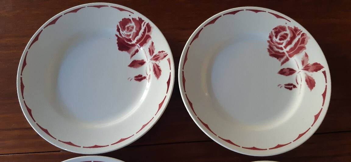 Lot de 6 assiettes à dessert en terre de fer