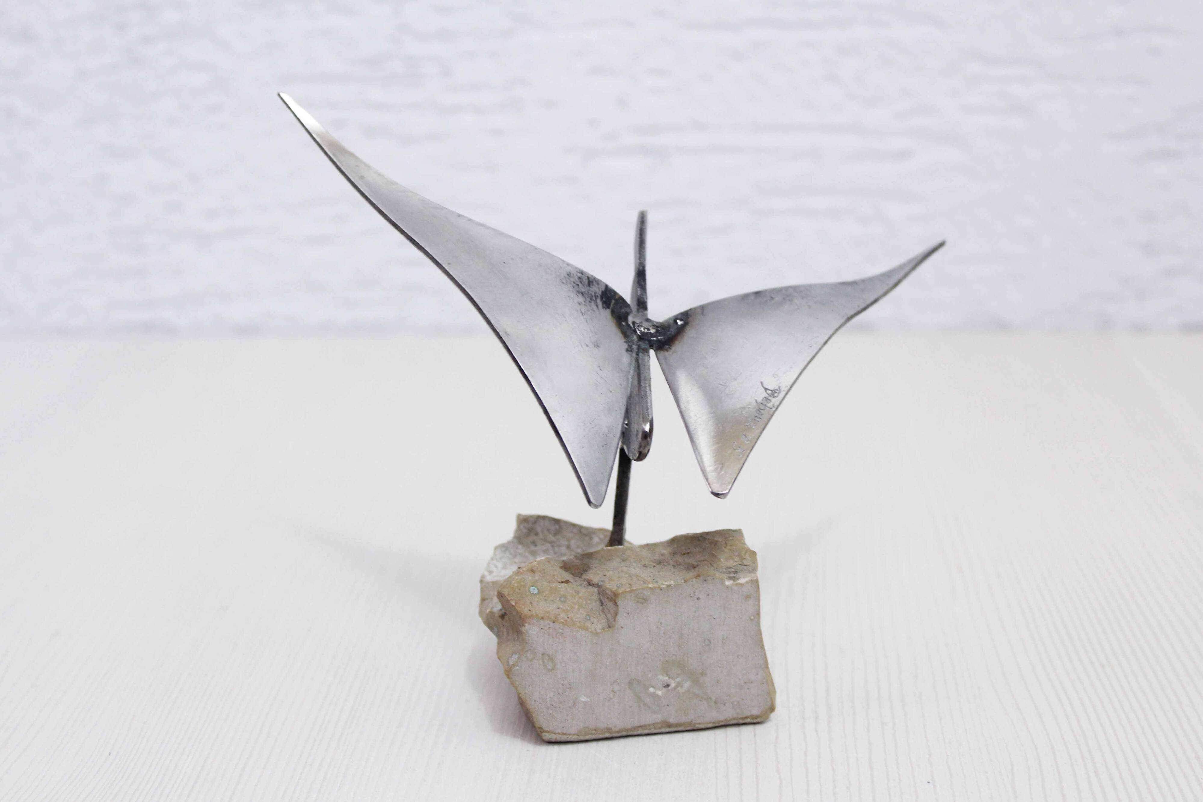 Sculpture d'oiseau de Francis Béboux