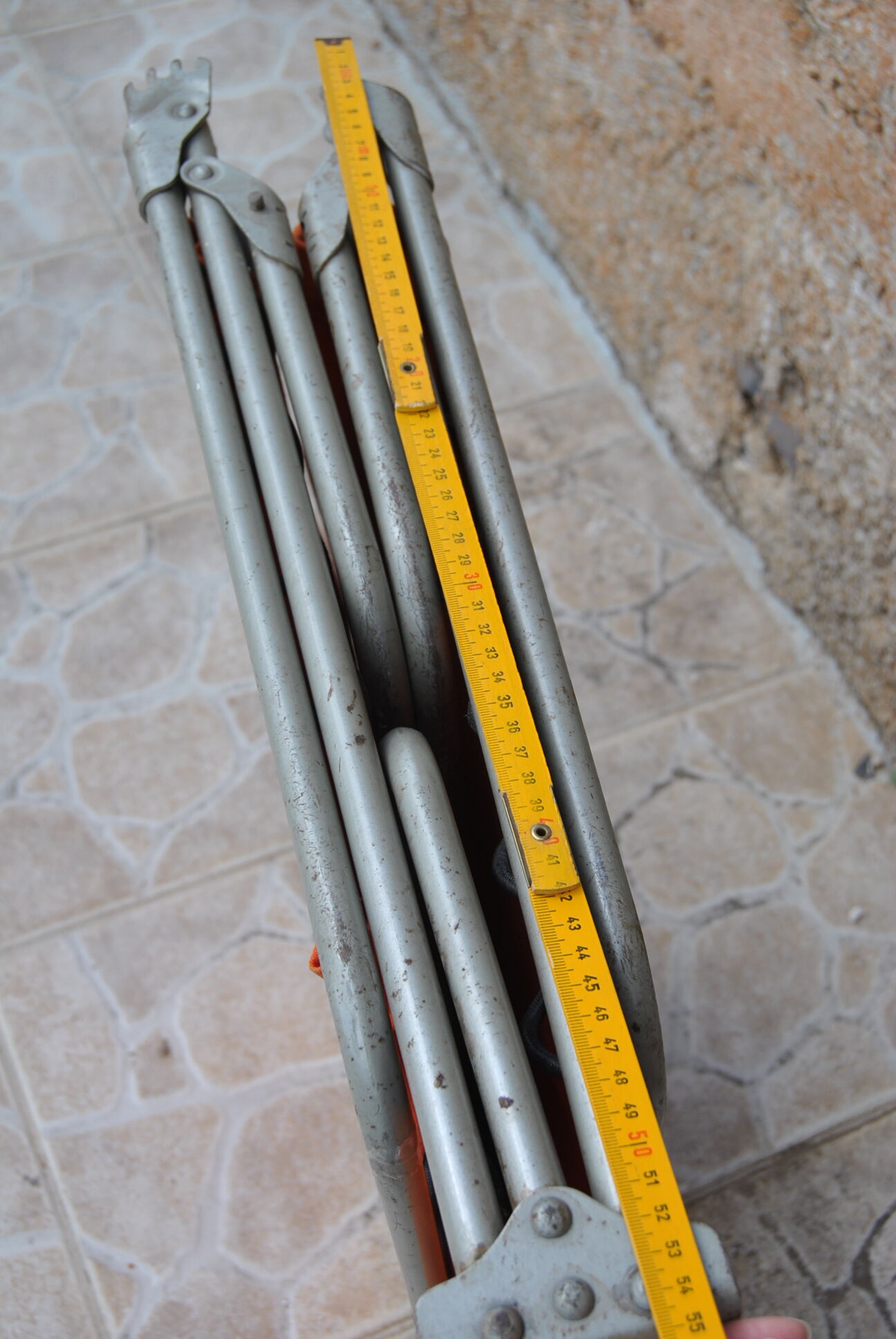 Sun lounger in orange fabrics 70s