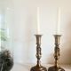 Paire de bougeoirs laiton