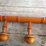 Bamboo-style coat hanger
