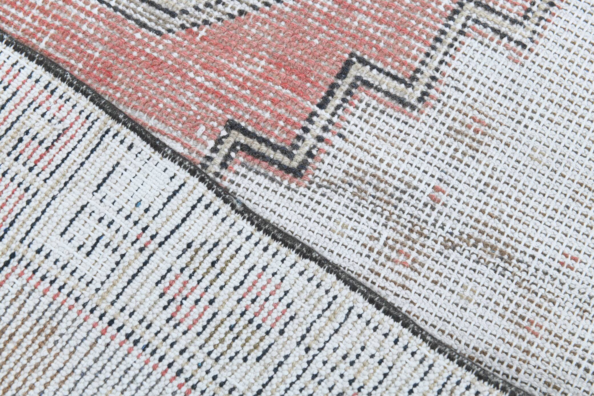 4x9 Shades Of Red & Yellow Handmade Wool Antique Turkish Rug, 129x267Cm