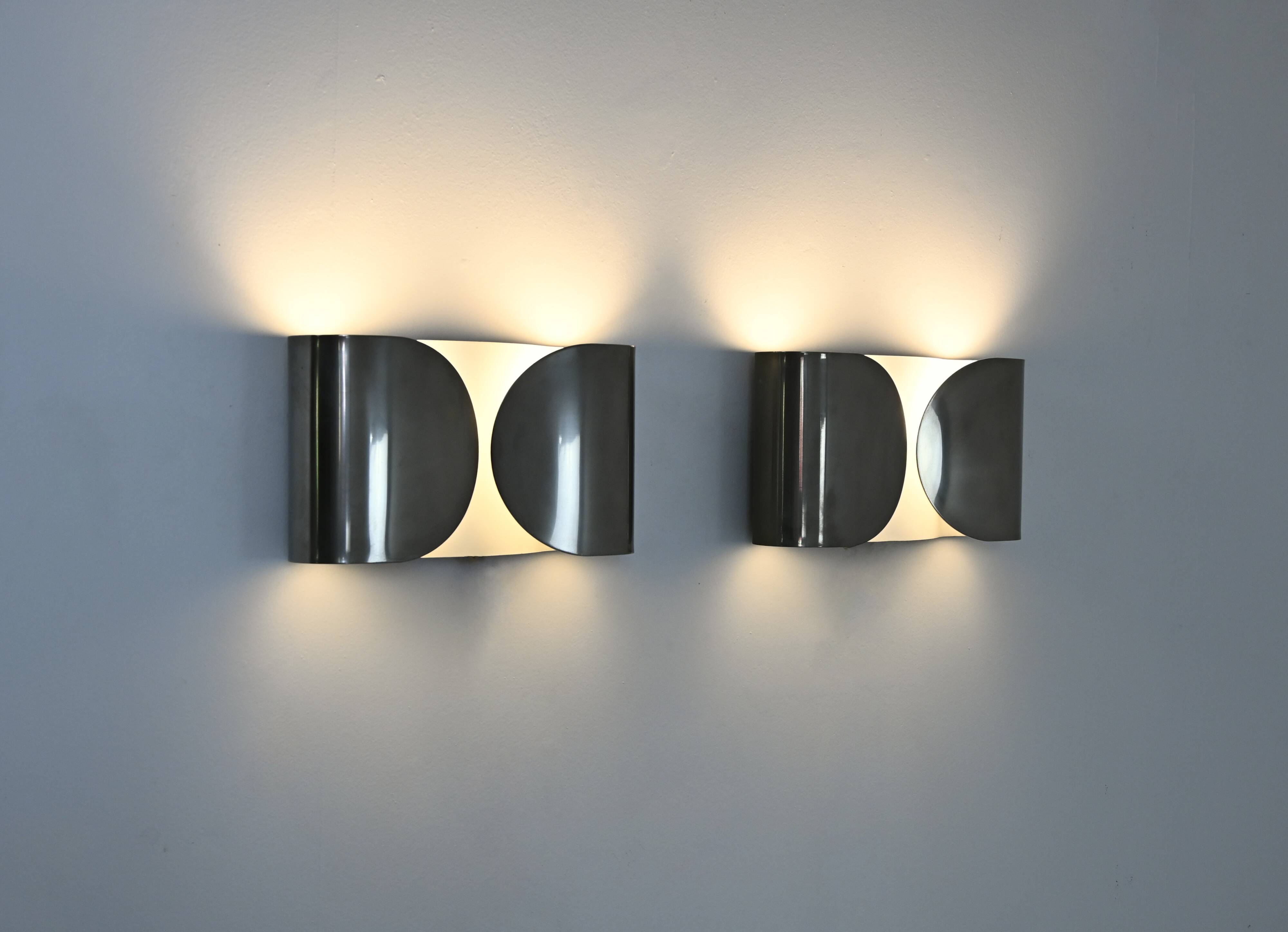 2 "Foglio" wall lights by Tobia & Afra Scarpa for Flos, 1960s.