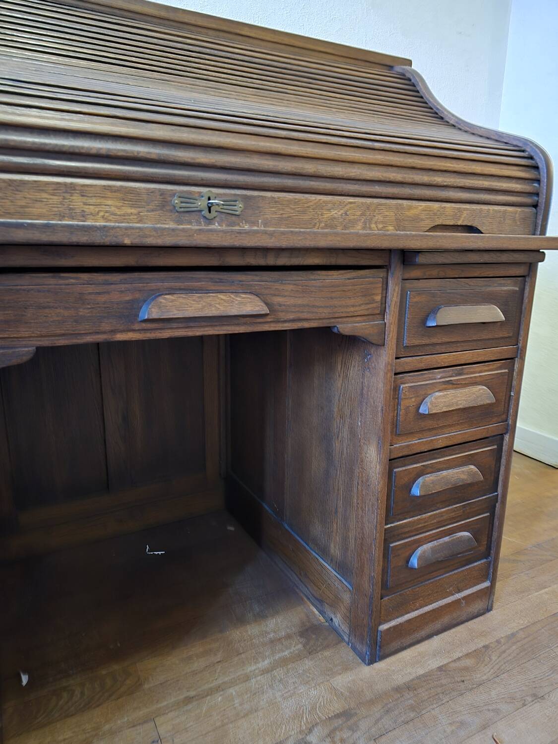 American cylinder desk