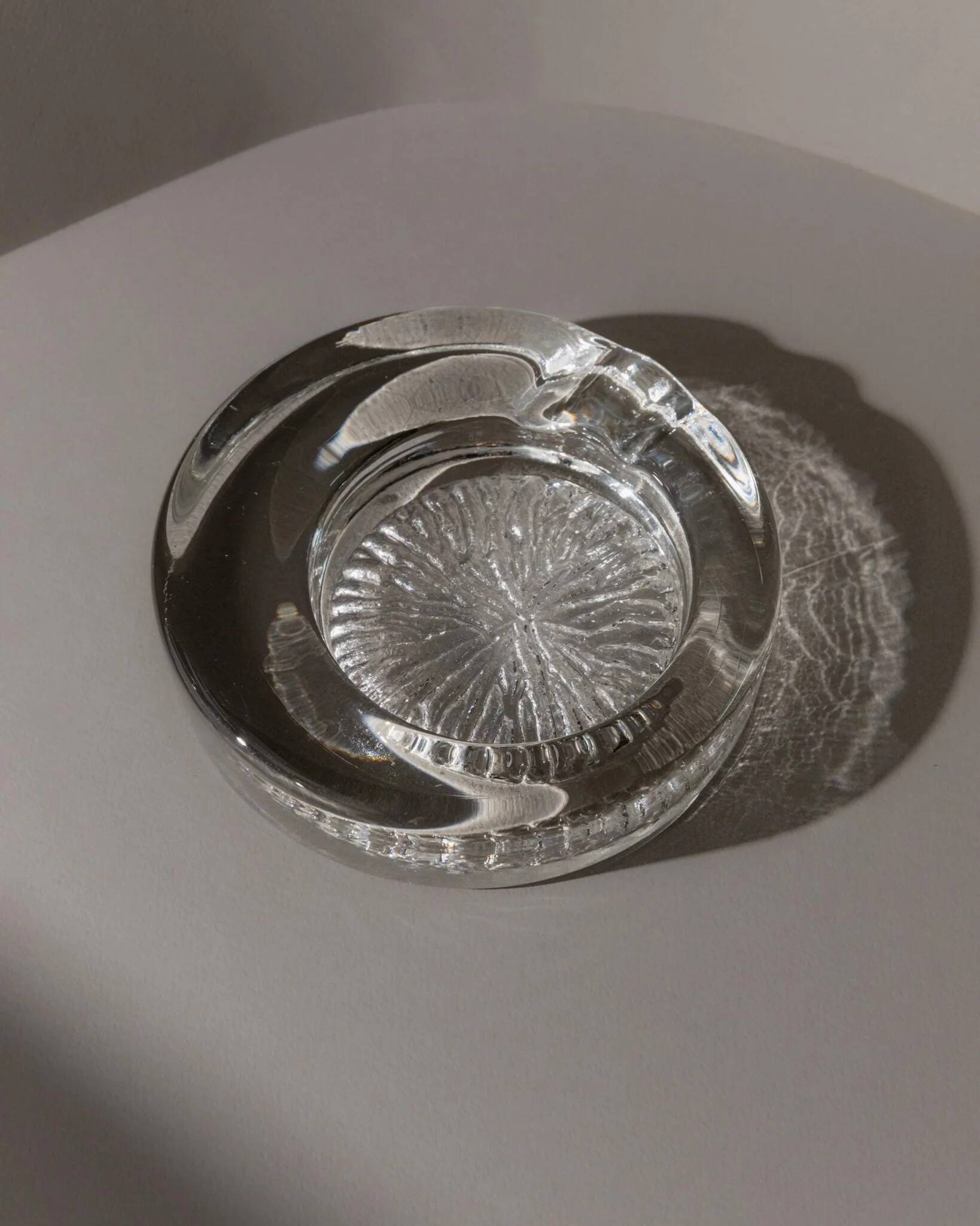 Transparent Murano Glass Ashtray with Asymmetric Thick Rim, 1970s Italian Retro Table Decor