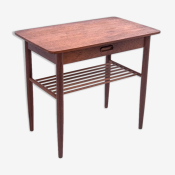 Table d’appoint en teck avec tiroir, design danois, années 1960.