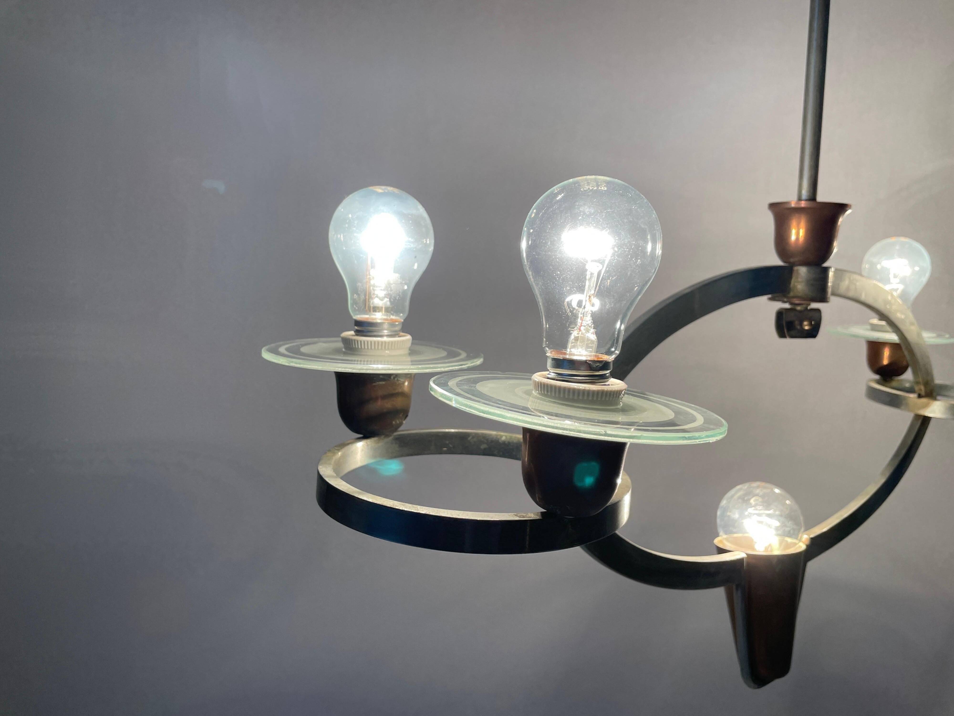 Art Deco chandelier attributed to Pietro Chiesa, 1940s, Italy.