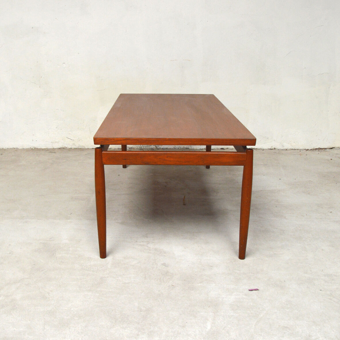 Danish coffee table Grete Jalk in teak, 1960