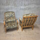 Pair of Wooden Armchairs with Curved Arms, Czechoslovakia, 1940s–1950s