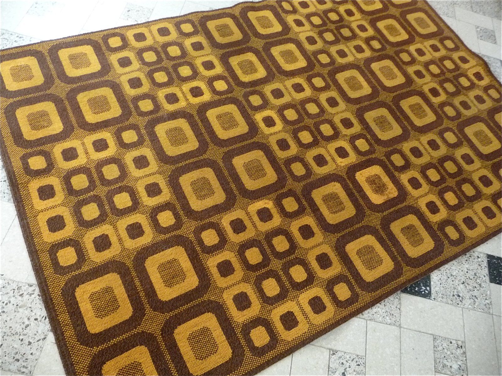 Modernist op-art rug with abstract graphic pattern by Magura, Germany 1960s