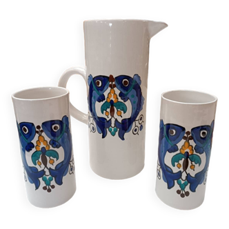 Carafe et deux verres motifs poissons bleus