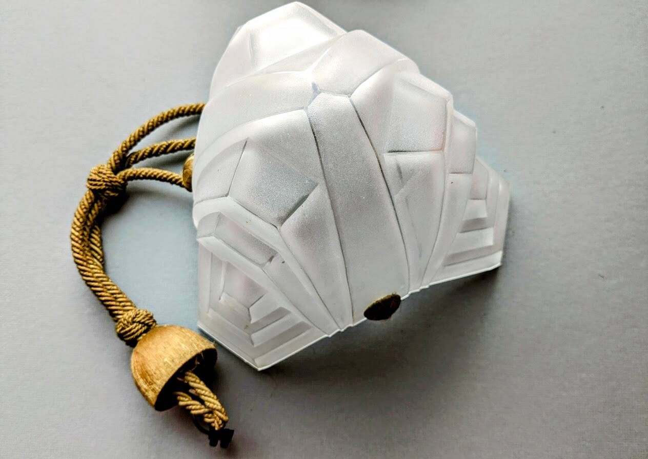 Degué art deco pendant lights