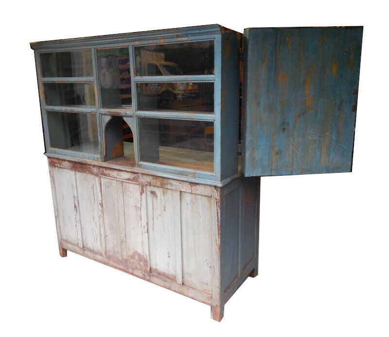 Metier echoppe piece d'origine furniture showcase counter