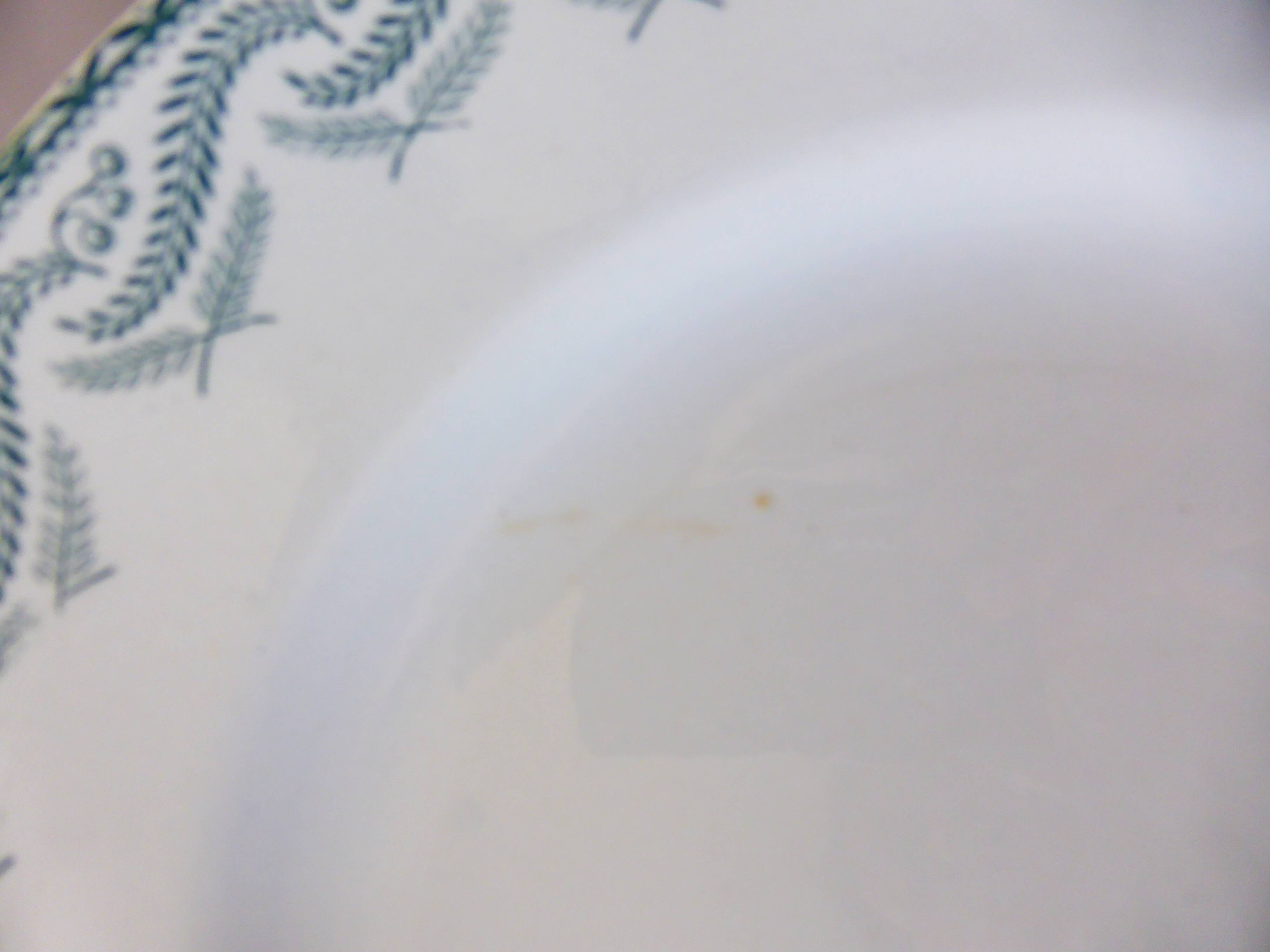 5 flat plates in iron earth from St Amand, Réjane model 210726