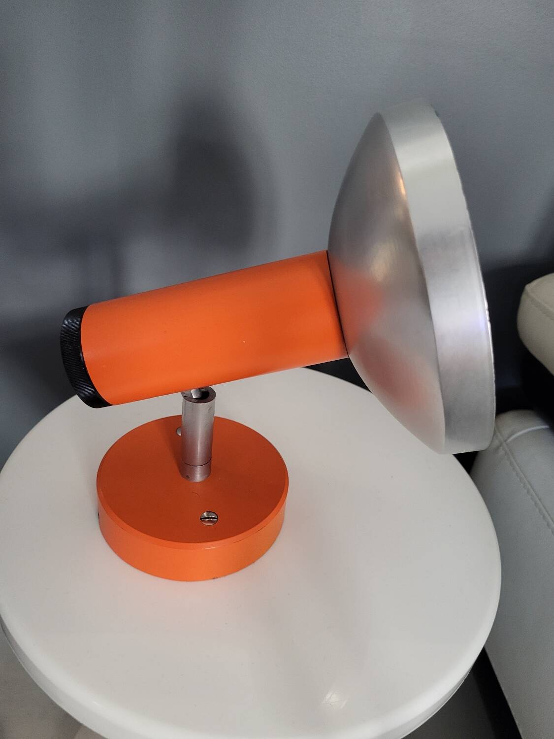 Philips orange spotlights