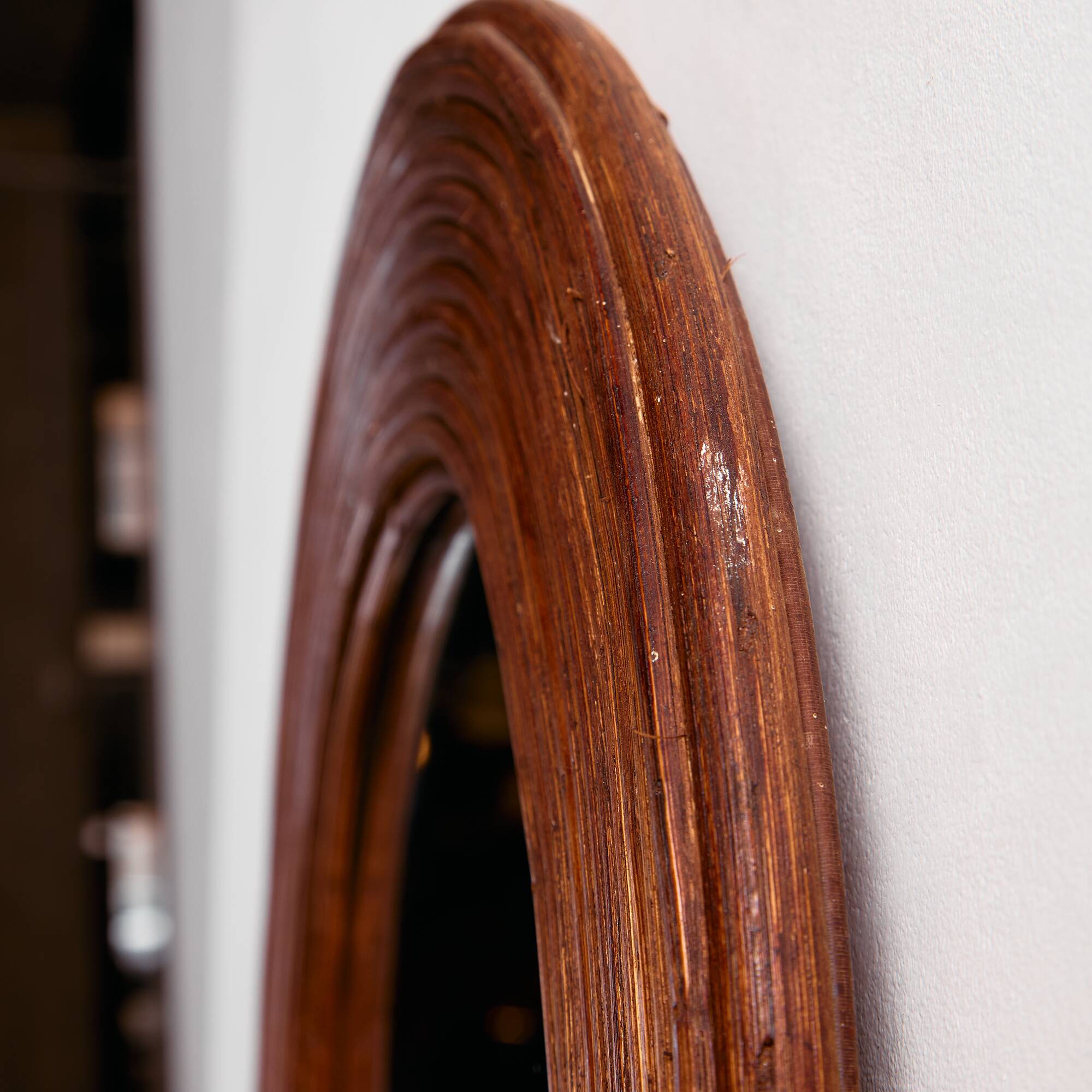 Miroir encadré de canne