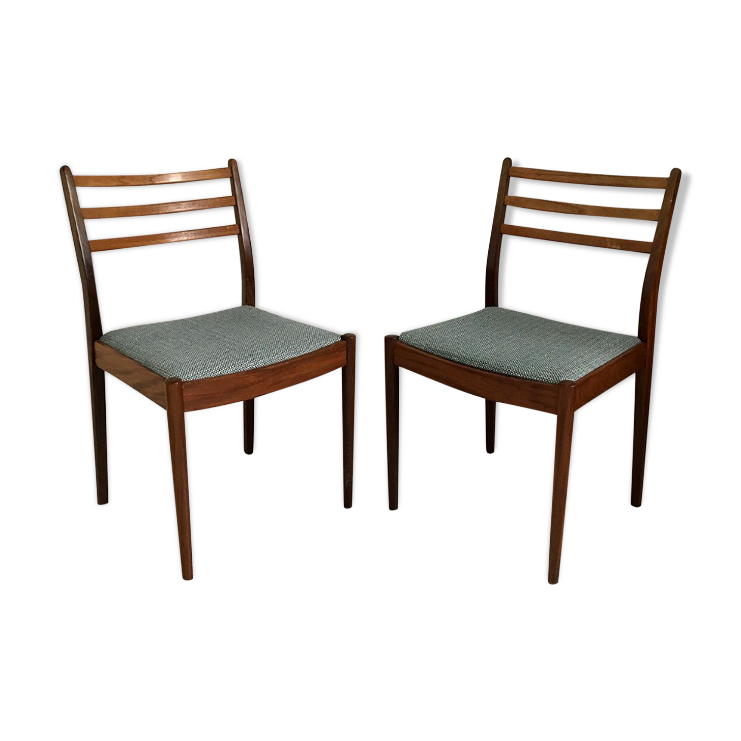 Pair of scandinavian chairs 60