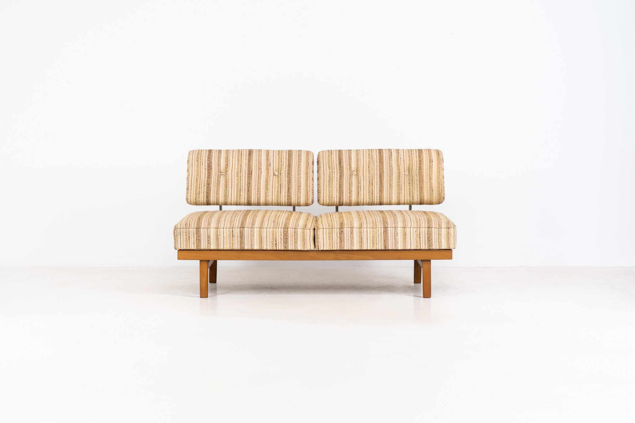 Lit de jour "Stella" par Wilhelm Knoll