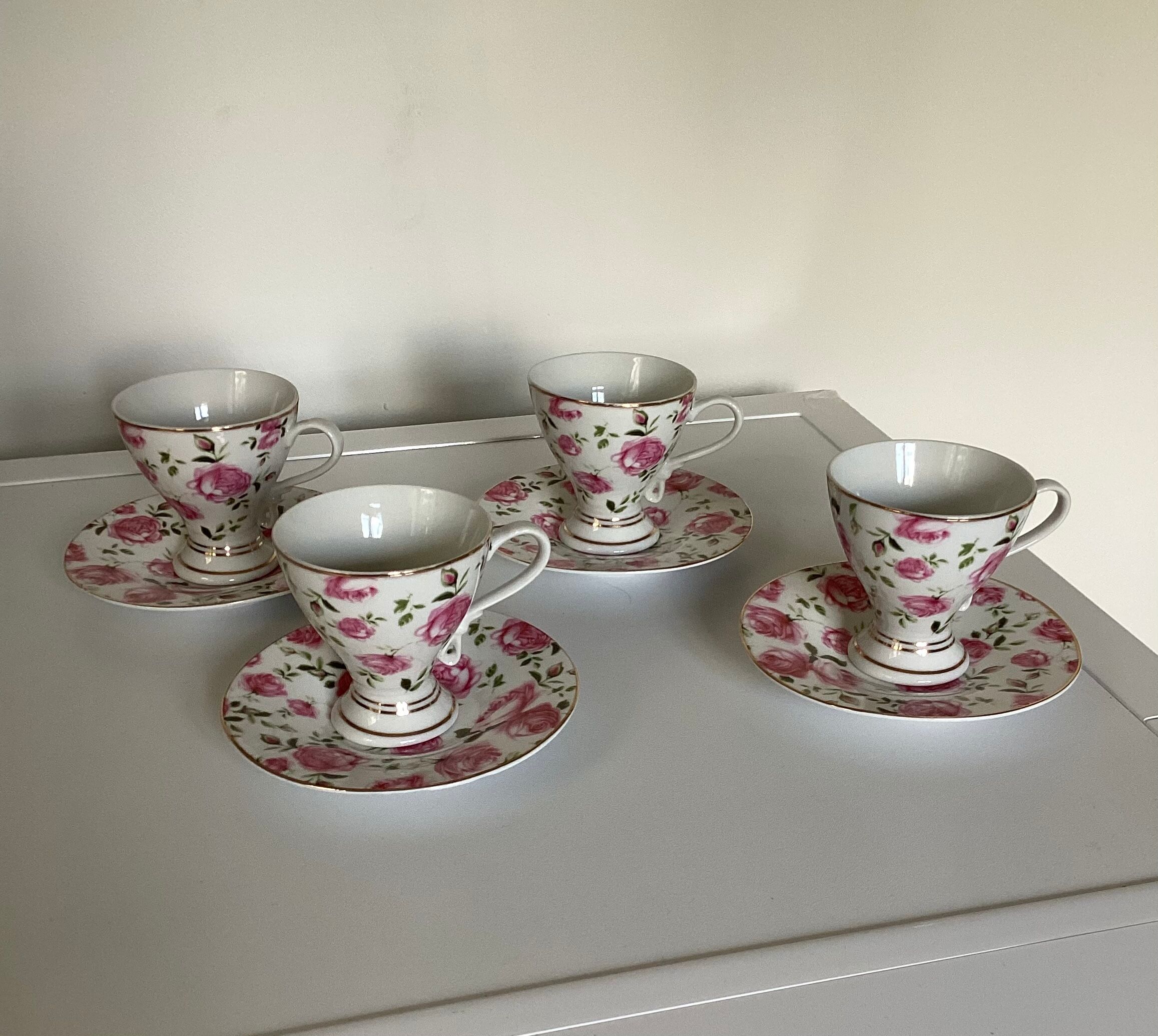 4 tea cups and saucers in shabby pink porcelain