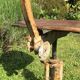 Tabouret pivotant en métal et bois