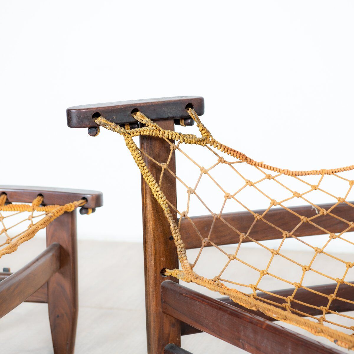 fauteuil "jacanda" et Ottomane par Jean Gillon, Brésil, 1960s
