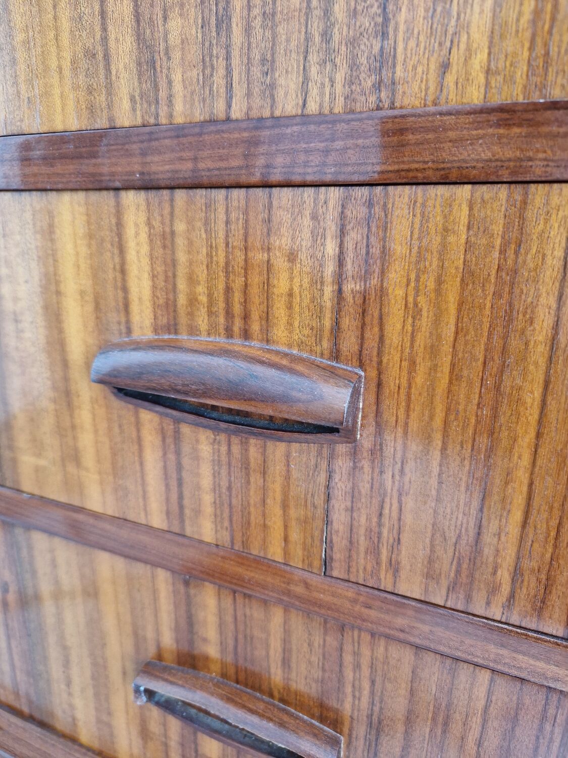 70's chest of drawers