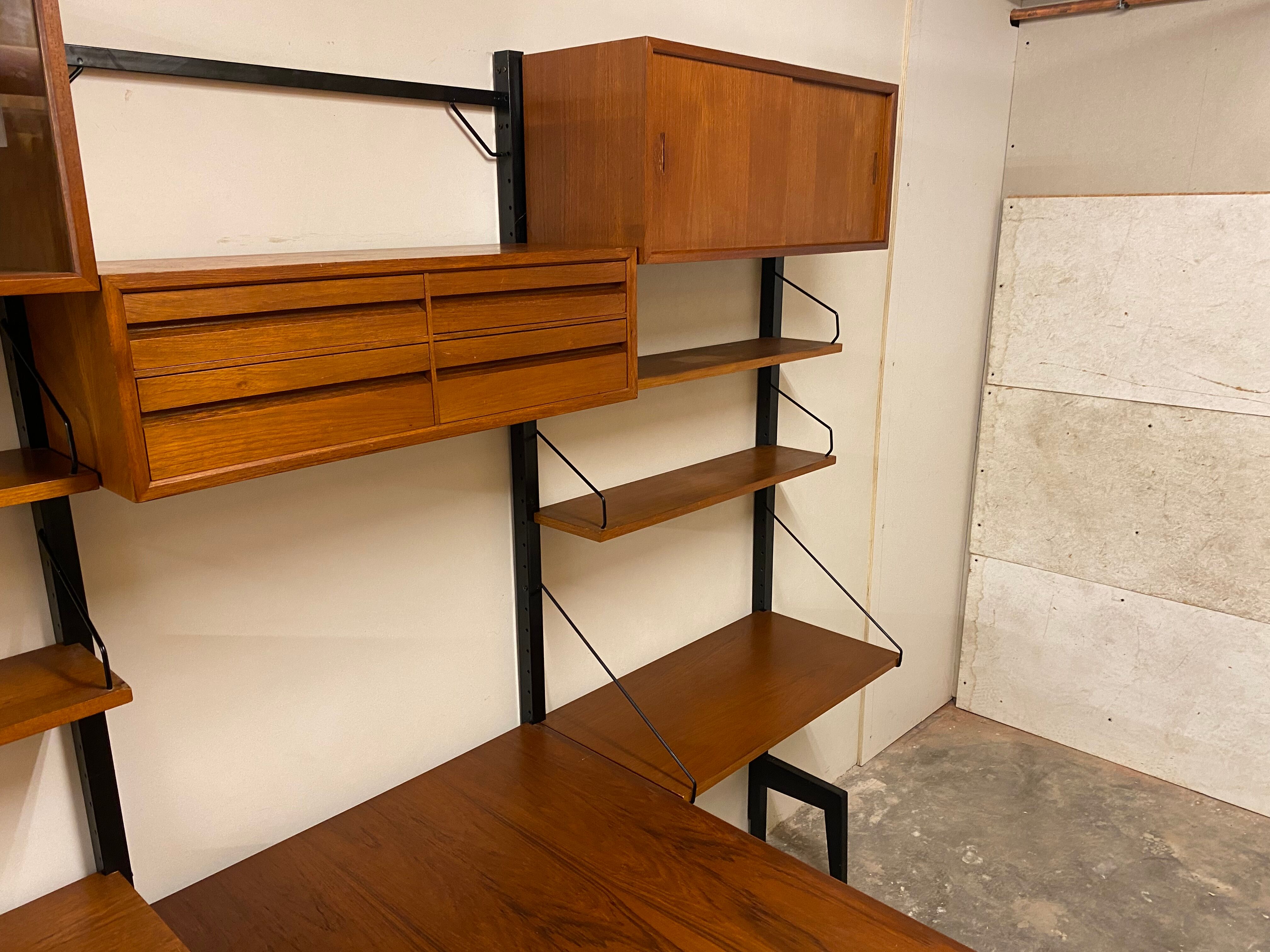 Vintage Scandinavian Teak wall unit by Poul Cadovius for royal system, 1950s