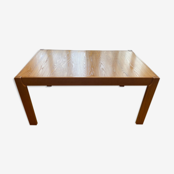 Extendable table by Maison Regain