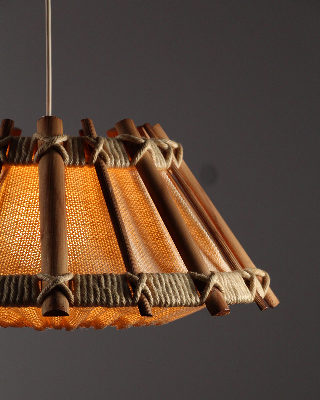 Vintage suspension in wool and wood