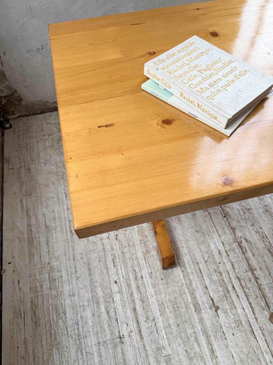 Perriand mountain furniture table 1970