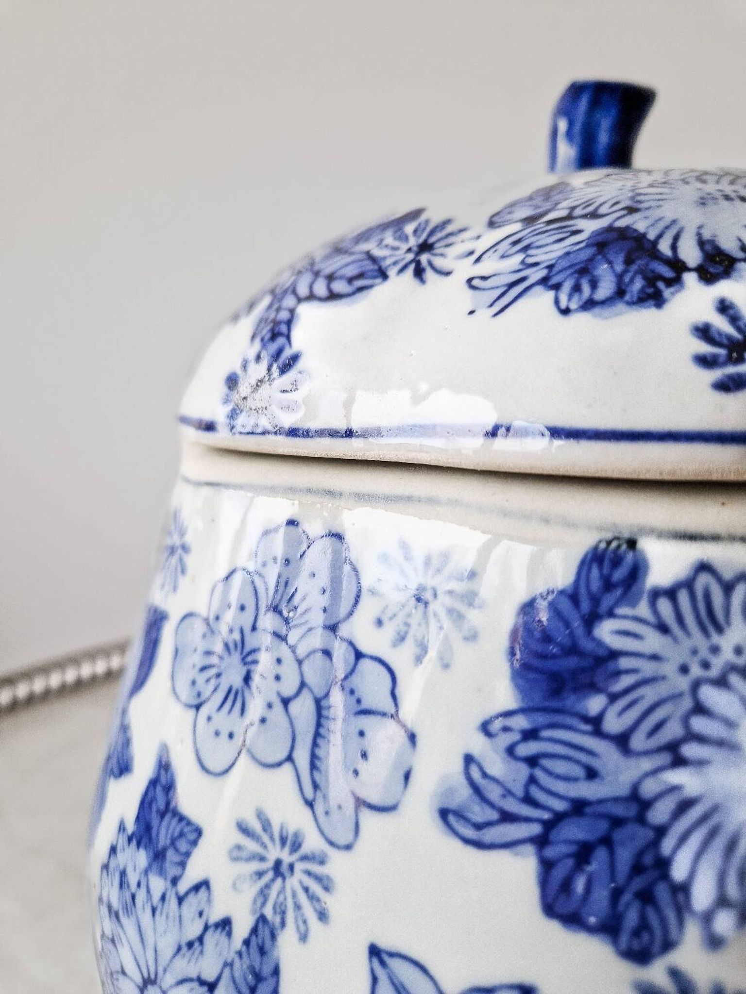 Large vintage Chinese handcrafted glazed ceramic pot with blue flower pattern