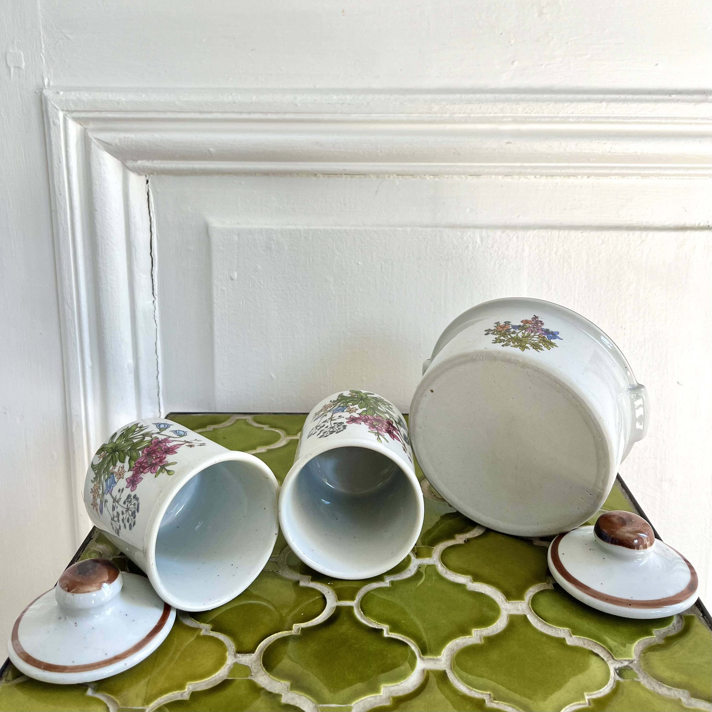 Ceramic flower or herbarium pots