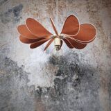 12-blade propeller suspension in rattan and terracotta linen